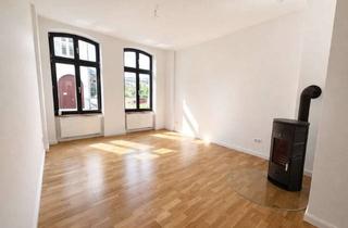 Wohnung mieten in Bleckenburgstraße 27, 39104 Buckau, Stilvolle 2 Zimmer Wohnung im sanierten Gründerzeithaus mit Kamin u. großzügiger Terrasse in Elbnähe