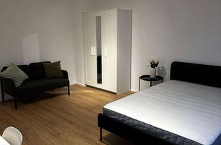 Wohnung mieten in Uhlandstraße, 78464 Konstanz, Vollmöbliertes WG-Zimmer in 3er Mädchen WG