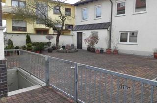 Wohnung mieten in Aschaffenburger Straße 50, 63073 Bieber, Sanierte Wohnung im Herzen Biebers - freistehendes Einfamilienhaus