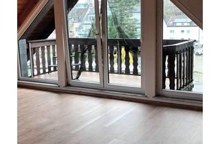 Wohnung mieten in 51465 Bergisch Gladbach, Helle 3-Zimmer Maisonette-Wohnung 80 qm mit Balkon in Bergisch Gladbach