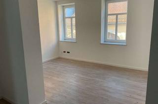 Wohnung mieten in Alte Rathausgasse 2a, 74924 Neckarbischofsheim, Attraktive 4-Zimmer-Wohnung im 1. OG in Neckarbischofsheim