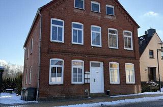 Mehrfamilienhaus kaufen in 23923 Schönberg, Historisches Klinker-MFH | 5,87 % Rendite | 4 Einheiten