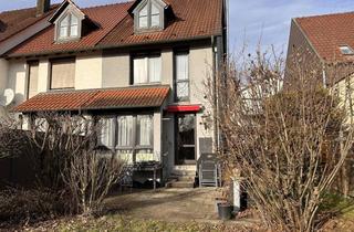 Haus mieten in 73770 Denkendorf, Einfamilienhaus (REH) in zentraler Lage. Mit Einbauküche, 2 Bädern, Garten, Garage + Carport