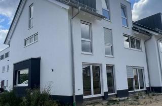 Haus mieten in Im Storchnest, 56370 Eisighofen, Schöne Doppelhaushälfte in Eisighofen für Familien ab 2 Kinder zu vermieten