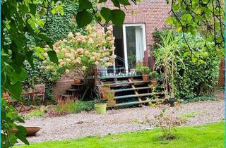 Einfamilienhaus kaufen in 26452 Sande, Ländlich & Emotional - Ihr Rückzugsort am Ems-Jade-Kanal mit Boots- / Angelsteeg