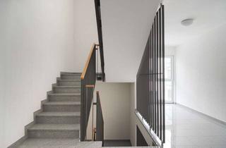 Wohnung kaufen in Hermann Voland Str 6-8, 78126 Königsfeld, Wohnen, wo die Welt noch in Ordnung ist – Exklusive Neubauwohnung mit Südterrasse in Königsfeld