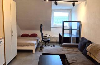 Wohnung kaufen in Bleiberger Str. 66, 52074 Aachen, Zwischen Innenstadt, Westpark & UKA | DG-Apartment mit separater Küche & reichlich Privatsphäre