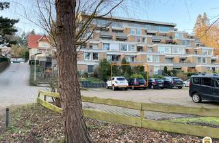 Wohnung kaufen in 23611 Bad Schwartau, Direkt am Kurpark: Eigentumswohnung mit kleinem eigenen Garten und Terrasse
