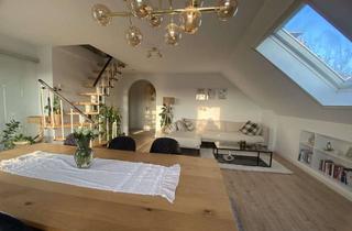 Wohnung kaufen in 72280 Dornstetten, Charmante 3-Zimmer-Wohnung mit ausgebautem Spitzboden, Balkon & Garage in Dornstetten-Hallwangen