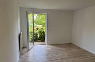 Wohnung mieten in Alex-Müller-Straße 97, 67657 Innenstadt, Charmante 1-Zimmer-Erdgeschosswohnung mit Außensitzplatz & Einbauküche – 2025 renoviert!