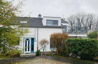 Wohnung mieten in Dertmanns Feld 45a, 44797 Stiepel, Renovierte Haushälfte (3,5 Zimmer + Wohnkeller) mit Terrasse und Dachterrasse in Stiepel Waldnähe