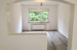 Wohnung mieten in Von-Schmoller-Str., 45130 Südviertel, Rüttenscheid/Südviertel,3-4 Zimmer im 1. OG mit Balkon, Nähe Stadtgarten