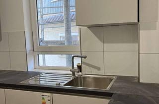 Wohnung mieten in Bahnhofstraße 23, 72108 Rottenburg, 4-Zimmer Wohnung in Rottenburg am Neckar