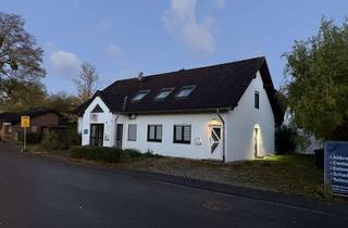 Wohnung mieten in Alte Landstraße 10, 50171 Kerpen, Klimatisierte 3-Zimmer Dachgeschosswohnung in Kerpen mit 2 Stellplätzen