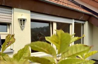 Wohnung mieten in 73630 Remshalden, Stilvolle, gepflegte 1,5-Zimmer-Dachgeschosswohnung mit Balkon und EBK in Remshalden