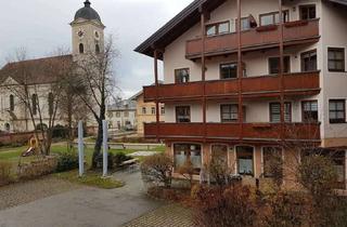 Wohnung mieten in Dorfplatz, 83620 Feldkirchen-Westerham, Helle 2,5-Zimmer Wohnung mit Balkon im 1. OG in Feldkirchen-Westerham