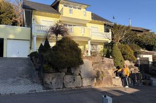 Wohnung mieten in Im Rad, 76593 Gernsbach, Gernsbach: Ruhige 2,5 Zimmer – Einliegerwohnung mit großer, wunderschön eingewachsener Südterrasse