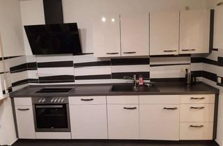 Wohnung mieten in 95032 Innenstadt, Moderne 4-Zimmer Wohnung am Otterberg mit sonnigen Südbalkon mit gehobenen Ausstattung