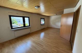 Wohnung mieten in Wilzerstraße 46, 76356 Weingarten, Stilvolle 1-Zimmer-Wohnung mit Einbauküche & Terrasse in 76356 Weingarten