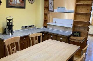 Wohnung mieten in 23564 St. Jürgen, Helle 2-Zimmer Dachgeschosswohnung in Lübeck St. Jürgen