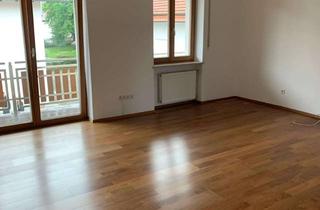 Wohnung mieten in 84163 Marklkofen, Gepflegte 3-Zimmer-Wohnung mit Balkon in Marklkofen