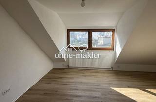 Wohnung kaufen in 71720 Oberstenfeld, Komplett renovierte 2-Zimmer Dachgeschosswohnung mit Balkon incl. Stellplatz