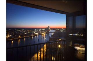 Wohnung mieten in Uferstr. 90, 26135 Osternburg, Atemberaubender Blick auf das Hafenbecken und Skyline von Oldenburg: 2-ZKB Panoramablick, 10. Stock