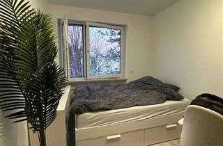 Wohnung mieten in Parkstraße, 82131 Gauting, WG Zimmer 12qm Möbliertes direkt an der S6. Flat share room 12sqm Furnished directly at the S6.