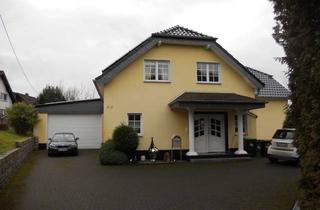 Einfamilienhaus kaufen in Schallemicher Straße 117, 51519 Odenthal, Elegantes Einfamilienhaus mit 6 Zimmern und Garage in Odenthal