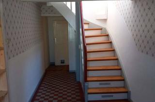 Haus kaufen in 99887 Hohenkirchen, Charmanter 4-Seithof in Leina