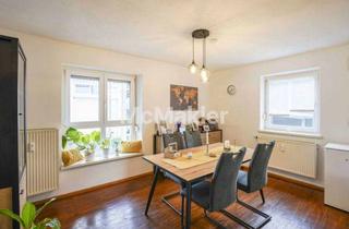 Wohnung kaufen in 86697 Oberhausen, Investieren oder Selbstbezug: 3 Zi. Whg. im Energetisch voll sanierten Haus mit extra Stellplatz