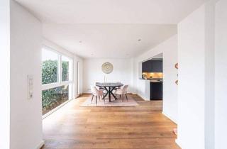 Doppelhaushälfte kaufen in 59439 Holzwickede, Holzwickede - Räume für Träume treffen architektonische Ästhetik: Doppelhaushälfte mit Stil in idyllischer Lage