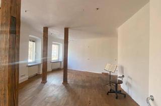 Loft kaufen in 70174 Stuttgart, Stuttgart - Helle Loftwohnung in Pforzheim am Stadtgarten