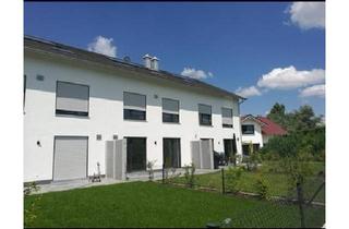 Haus kaufen in 86807 Buchloe, Buchloe - Reihenmittelhaus 2 Garagen 1 Stellplatz Terassenüberdachung