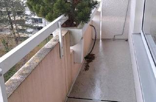 Wohnung kaufen in 82194 Gröbenzell, Gröbenzell - In Haar - Sofort verfügbare, schöne 1-Zimmerwohnung, Loggiabalkon