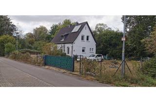 Einfamilienhaus kaufen in 67661 Kaiserslautern, Kaiserslautern - Freistehendes Einfamilienhaus mit großem Eigentumsgrundstück