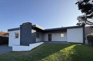 Einfamilienhaus kaufen in 31737 Rinteln, Rinteln - Komfortables Wohnen auf einer Ebene - modern und zeitlos