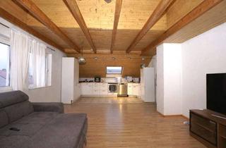 Wohnung kaufen in 66862 Kindsbach, Geräumige 2 Zimmer DG Wohnung