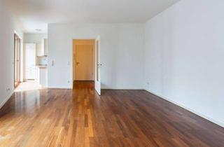 Wohnung kaufen in Parkstraße 34, 13187 Pankow, Helle Wohnung mit Südbalkon und Einbauküche in der Parkstraße *** PROVISIONSFREI!