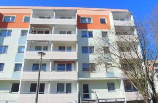 Wohnung kaufen in Hohe Straße 16, 01979 Lauchhammer, Sonderangebot * handwerklich begabter Käufer gesucht: Günstige 3-Zimmer-Wohnung im 2.OG mit Balkon