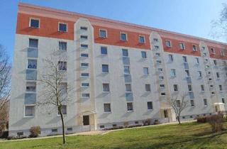 Wohnung kaufen in Hohe Straße 16, 01979 Lauchhammer, Sonderangebot * handwerklich begabter Käufer gesucht: Günstige 3-Zimmer-Wohnung im 2.OG mit Balkon