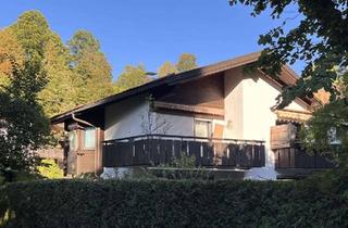 Wohnung kaufen in 82467 Garmisch-Partenkirchen, großzügige 2 Zimmer-Whg, im 1. OG mit sonn. Süd-Balkon