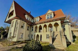 Wohnung kaufen in 01129 Pieschen-Nord/Trachenberge, 3-Zi-Whg mit Dachterrasse in sanierter Altbauvilla – Ein Projekt der Ambienta Bau Consult