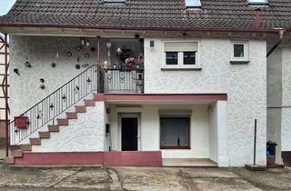 Wohnung kaufen in 76597 Loffenau, Altbau trifft moderne Technik: 4 Zimmer Maisonettewohnung, Garten und große Scheune