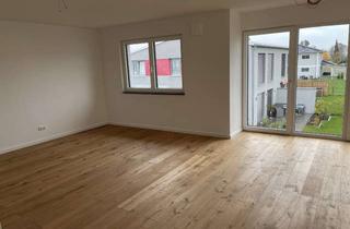 Wohnung mieten in 86405 Meitingen, Neuwertige 4-Raum-Wohnung mit Balkon in Meitingen