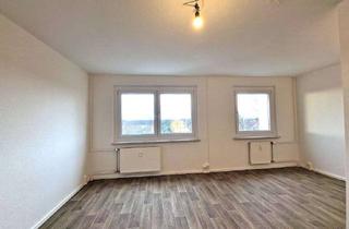 Wohnung mieten in Ringstraße 71, 04209 Grünau-Mitte, 1-Zimmer-Wohnung im 5. Obergeschoss zu vermieten