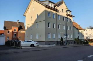 Wohnung mieten in Friedhofstr. 36, 73430 Aalen, Neuwertige Hochparterre-Wohnung mit drei Zimmern und Einbauküche im Zentrum von Aalen