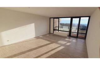 Wohnung mieten in Lübecker Str. 13, 50858 Weiden, Große sanierte 3 Zimmer Wohnung in Köln Weiden in der obersten Etage mit Einbauküche