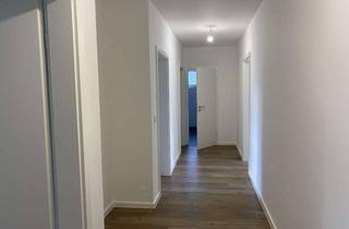 Wohnung mieten in Hamburger Straße, 23816 Leezen, Helle 3,5-Zimmer-Wohnung mit großer Süd-Terrasse und Garten