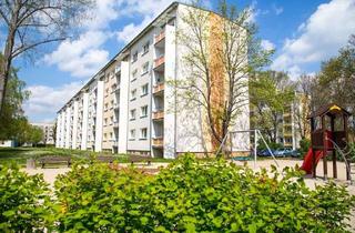 Wohnung mieten in Ahornstraße 42, 04600 Altenburg, Preiswert und praktisch Wohnen in Altenburg - 3-Räume mit Balkon!